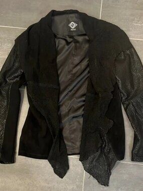 Nathalia Gaviria black jacket. Size L